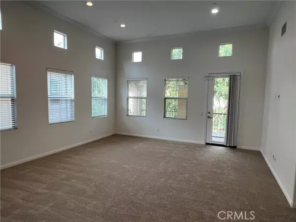 Irvine, CA 92620,104 Rose Arch