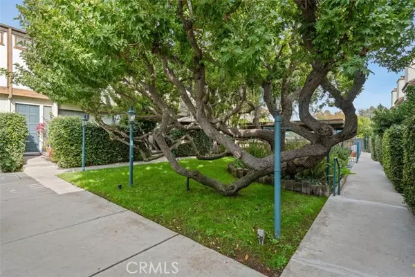 Studio City, CA 91604,4218 Troost