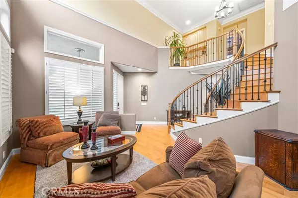 Irvine, CA 92606,33 Calavera