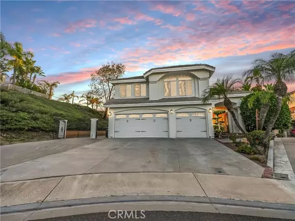 25721 Maple View Drive, Laguna Hills, CA 92653