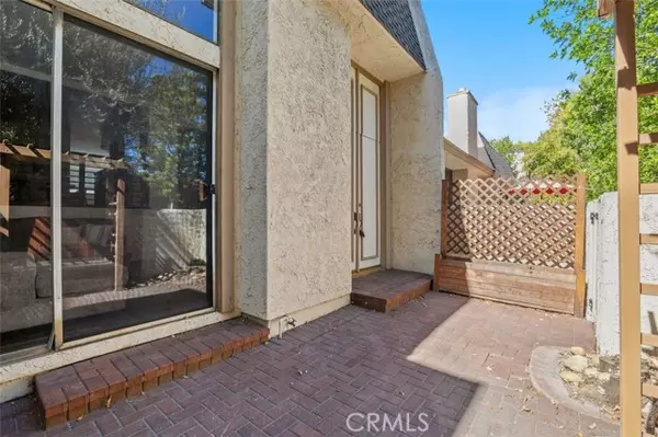 Woodland Hills, CA 91367,6225 Shoup Avenue