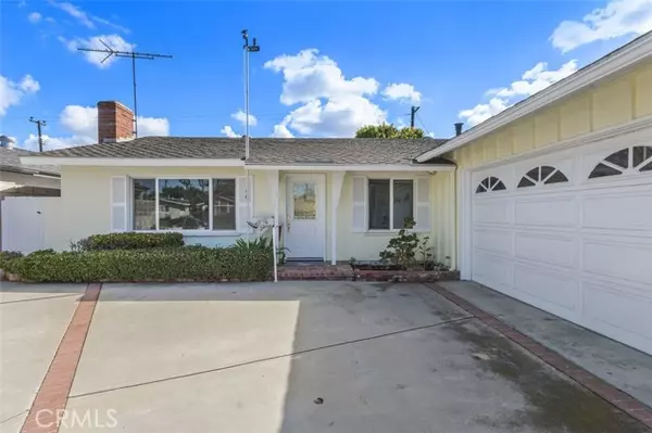 Westminster, CA 92683,13392 Anawood Way