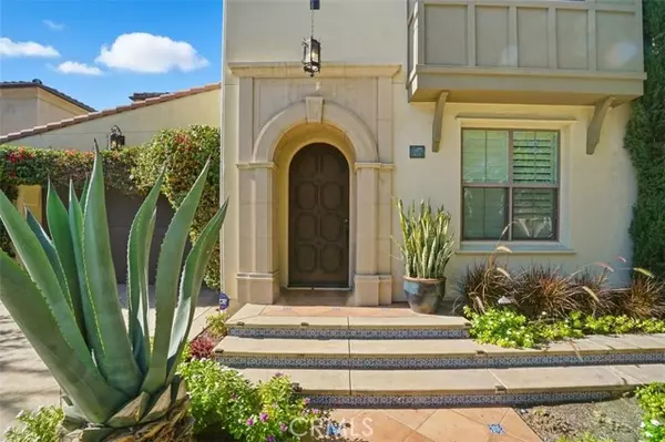 Irvine, CA 92620,65 Rolling Green