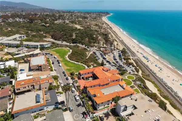 San Clemente, CA 92672,257 Avenida Lobeiro