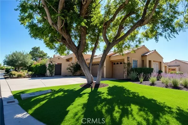 Rancho Mirage, CA 92270,48 Oak Tree Drive