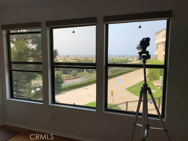 Newport Beach, CA 92663,280 Cagney Lane