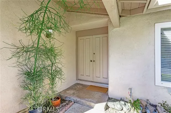 Mission Viejo, CA 92691,23606 Via Navarra