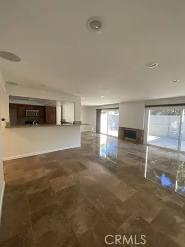 Huntington Beach, CA 92648,19646 Surfbreaker