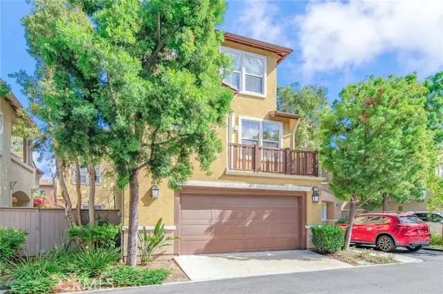 Irvine, CA 92618,8 Huckleberry