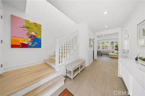 Irvine, CA 92620,55 Rembrandt