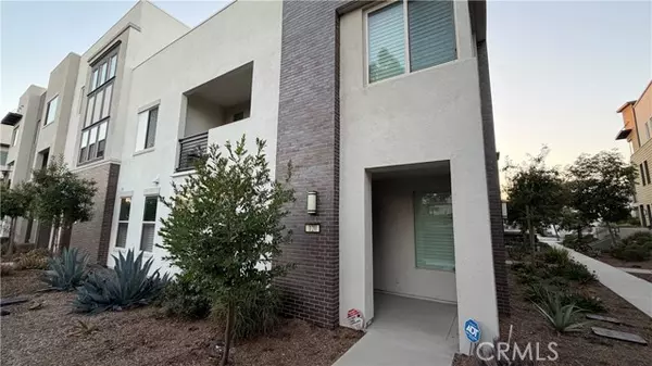 120 Novel, Irvine, CA 92618