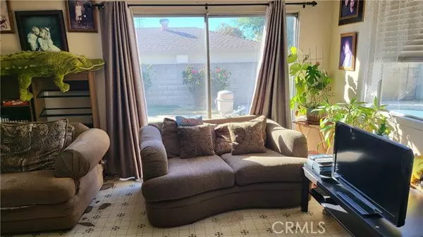 Azusa, CA 91702,5724 North Galanto