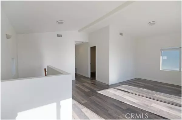 Laguna Beach, CA 92651,31725 Virginia Way