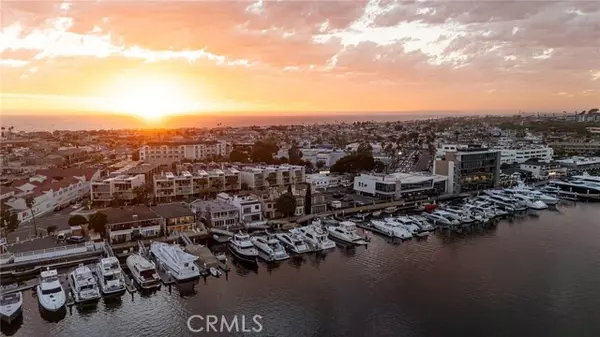 Newport Beach, CA 92663,3312 Via Lido