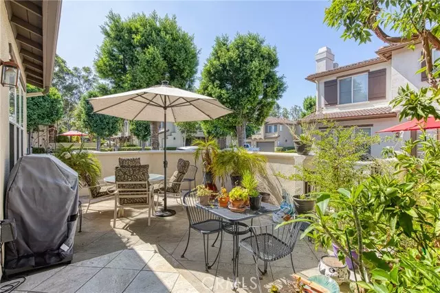 Irvine, CA 92602,50 Sapphire