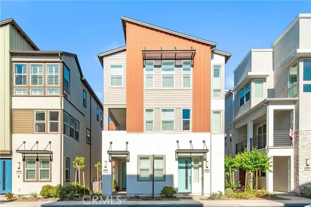 Irvine, CA 92618,109 Tenor