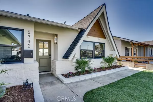 Huntington Beach, CA 92647,8342 Friesland Drive