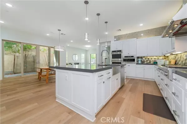 Irvine, CA 92618,53 Lunar