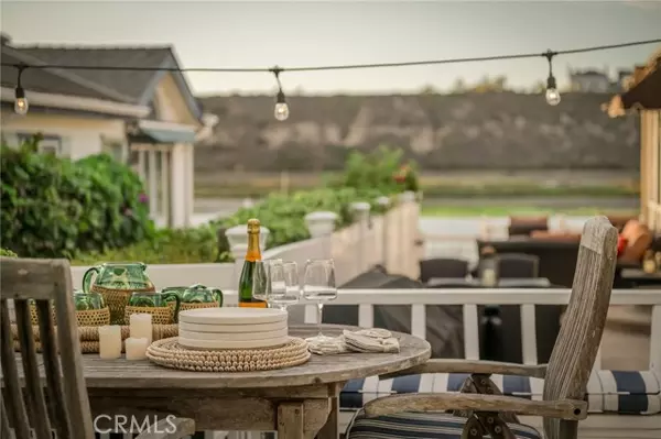 11 Saratoga, Newport Beach, CA 92660