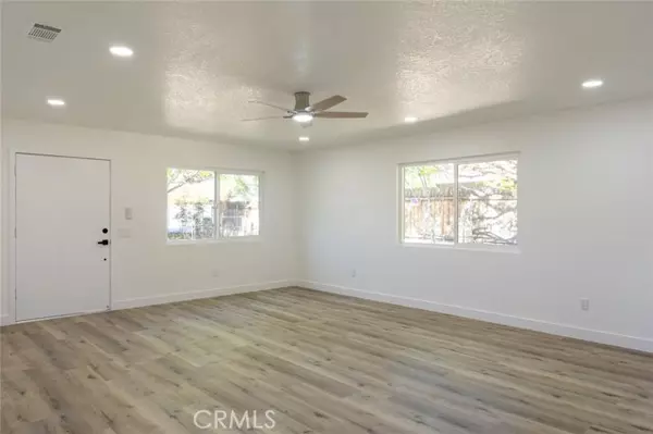 Banning, CA 92220,106 North Woodland