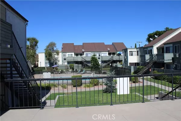 Santa Ana, CA 92703,635 North Bristol