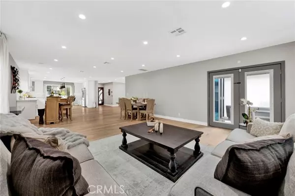 Encino, CA 91316,4912 Alonzo Avenue