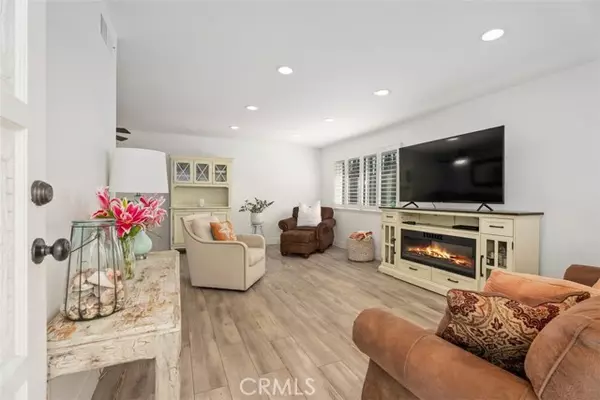 Huntington Beach, CA 92649,16442 Poco