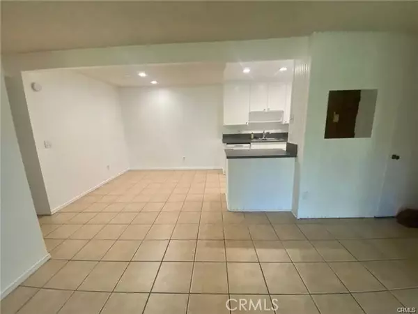 Santa Ana, CA 92707,1101 West Macarthur