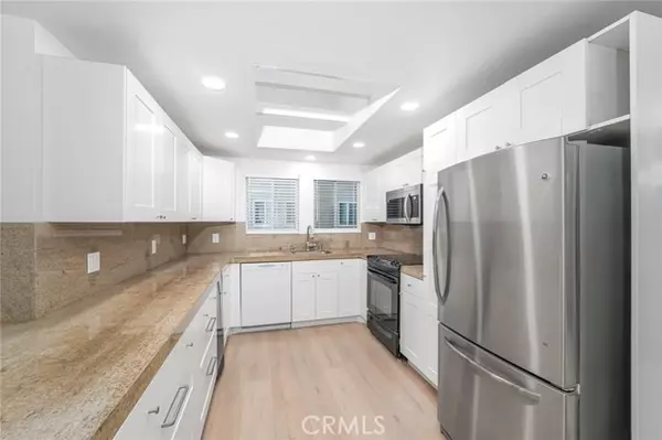 Laguna Woods, CA 92637,803 Ronda Mendoza