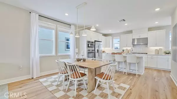 27459 Pistachio Way, Valencia, CA 91381