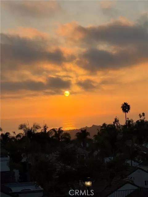 San Clemente, CA 92672,1074 Calle Del Cerro