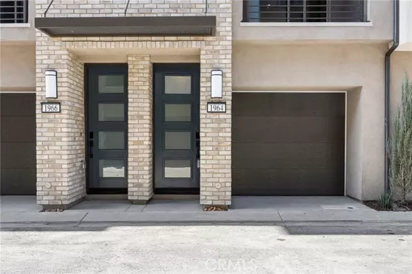 Placentia, CA 92870,1964 Via De La Luna