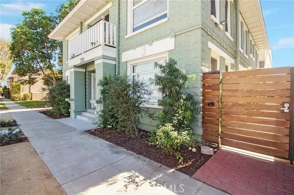 Long Beach, CA 90802,1322 3rd street