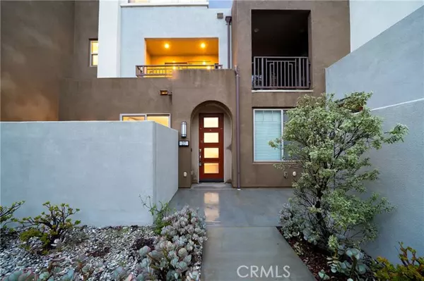 Irvine, CA 92618,217 Magnet