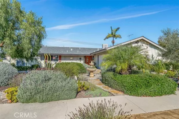 6271 Reubens, Huntington Beach, CA 92647