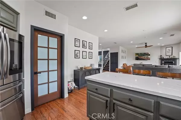 Riverside, CA 92503,14289 Meadowlands Drive