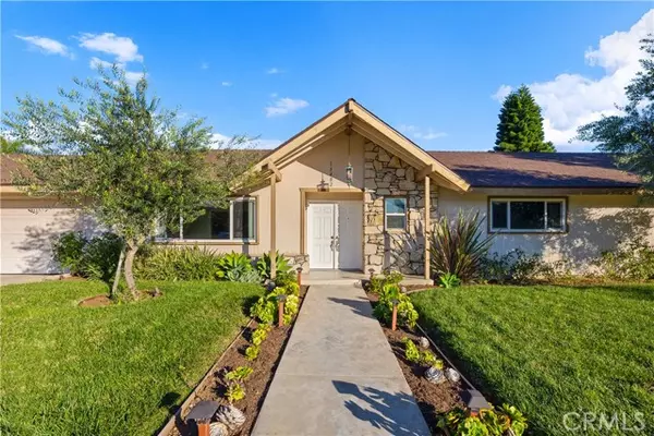 Santa Ana, CA 92705,13402 Winthrope Street