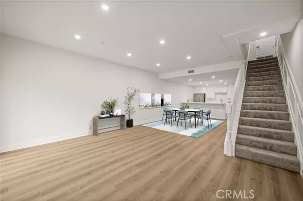 Fountain Valley, CA 92708,17200 NEWHOPE