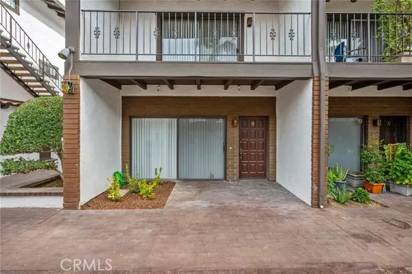 Fountain Valley, CA 92708,17200 NEWHOPE