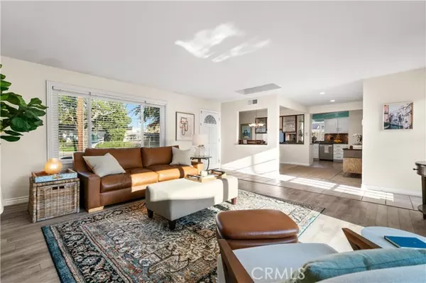 Costa Mesa, CA 92627,277 East 21st