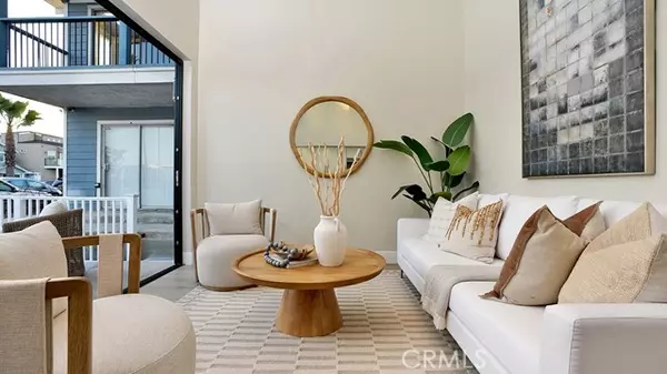 Newport Beach, CA 92661,808 West Balboa