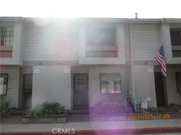 2220 East Chapman, Fullerton, CA 92831