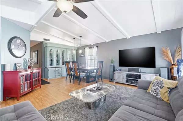 Anaheim, CA 92806,1400 South Sunkist