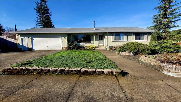 236 Bonnie Lane, Willits, CA 95490