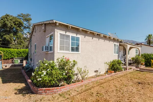 8019 Fenwick Street, Sunland, CA 91040