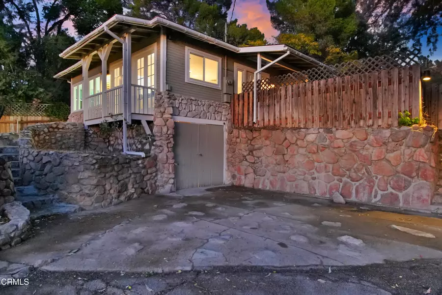 10520 Pinyon Avenue, Tujunga, CA 91042