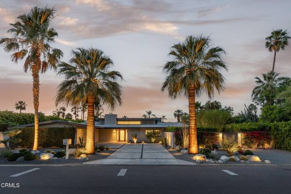 1576 East San Lorenzo Road, Palm Springs, CA 92264