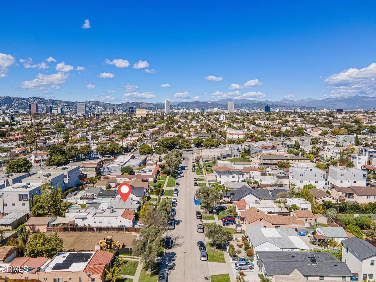 Los Angeles, CA 90019,1849 Cylde Avenue