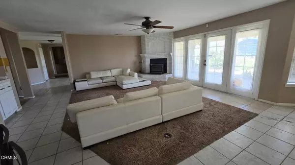 Oak Hills, CA 92344,12780 Fir Street