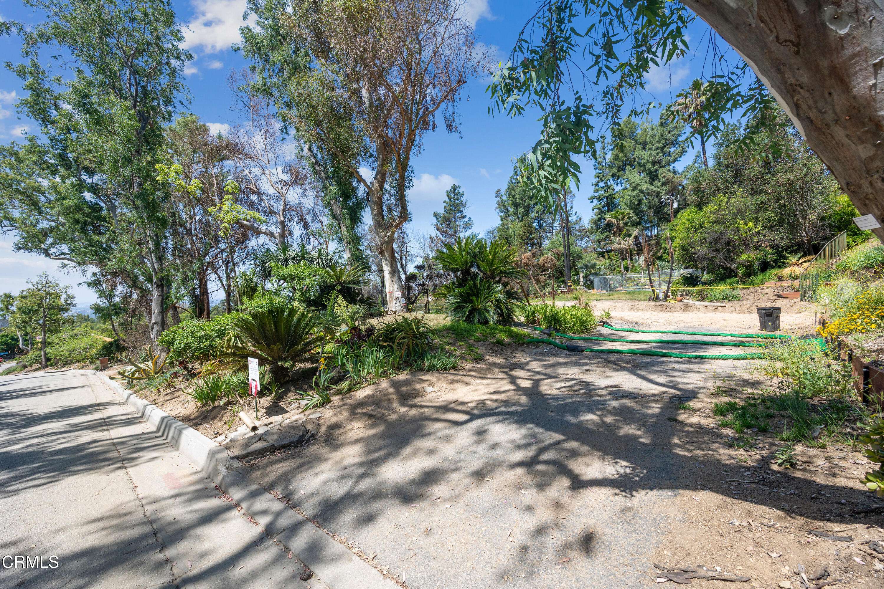 2861 Tanoble Drive,  Altadena,  CA 91001
